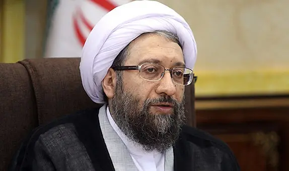 آملی لاریجانی کاندیدای انتخابات مجلس خبرگان شد
