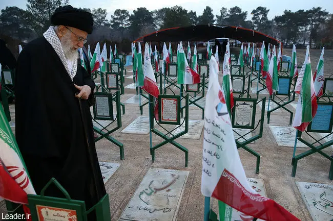 پیام رهبر انقلاب به ‌مناسبت  روز «مهمانی لاله‌ها»