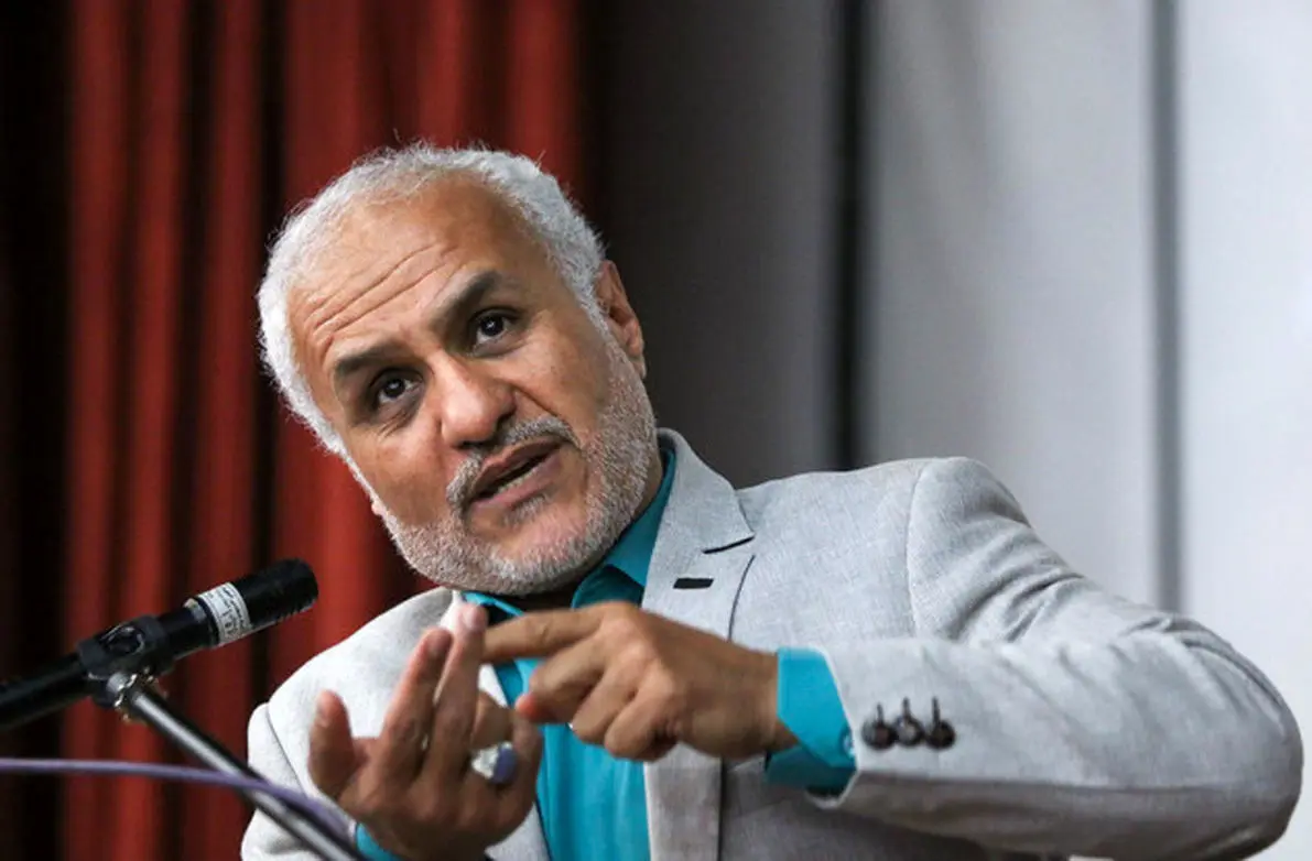 جمله توهین آمیز یک چهره جنجالی :اگر دین داشتند فوتبالیست نمی‌شدند