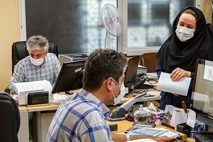  حضور کارمندانی که واکسن  نزده‌اند از فردا ممنوع است