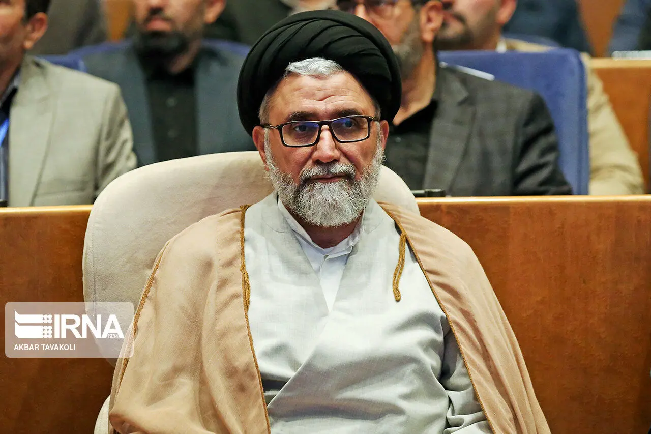  وزارت اطلاعات :فضای مجازی را رصد نکنیم که نمی‌توانیم وزیر باشیم 