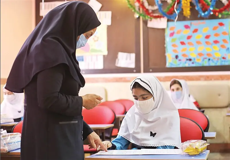 ساعت کار معلمان کاهش یافت