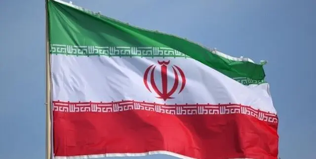 نصب برعکس پرچم ایران در روسیه/ ماجرا چه بود؟ + عکس