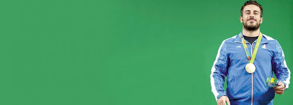 درخواست جنجالی کیانوش رستمی از مردم ایران/ کمک کنید برای کوزوو وزنه بزنم! 