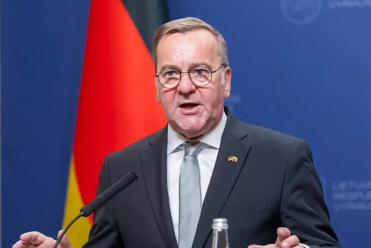 خواسته جنجالی وزیر دفاع آلمان از اوکراین 