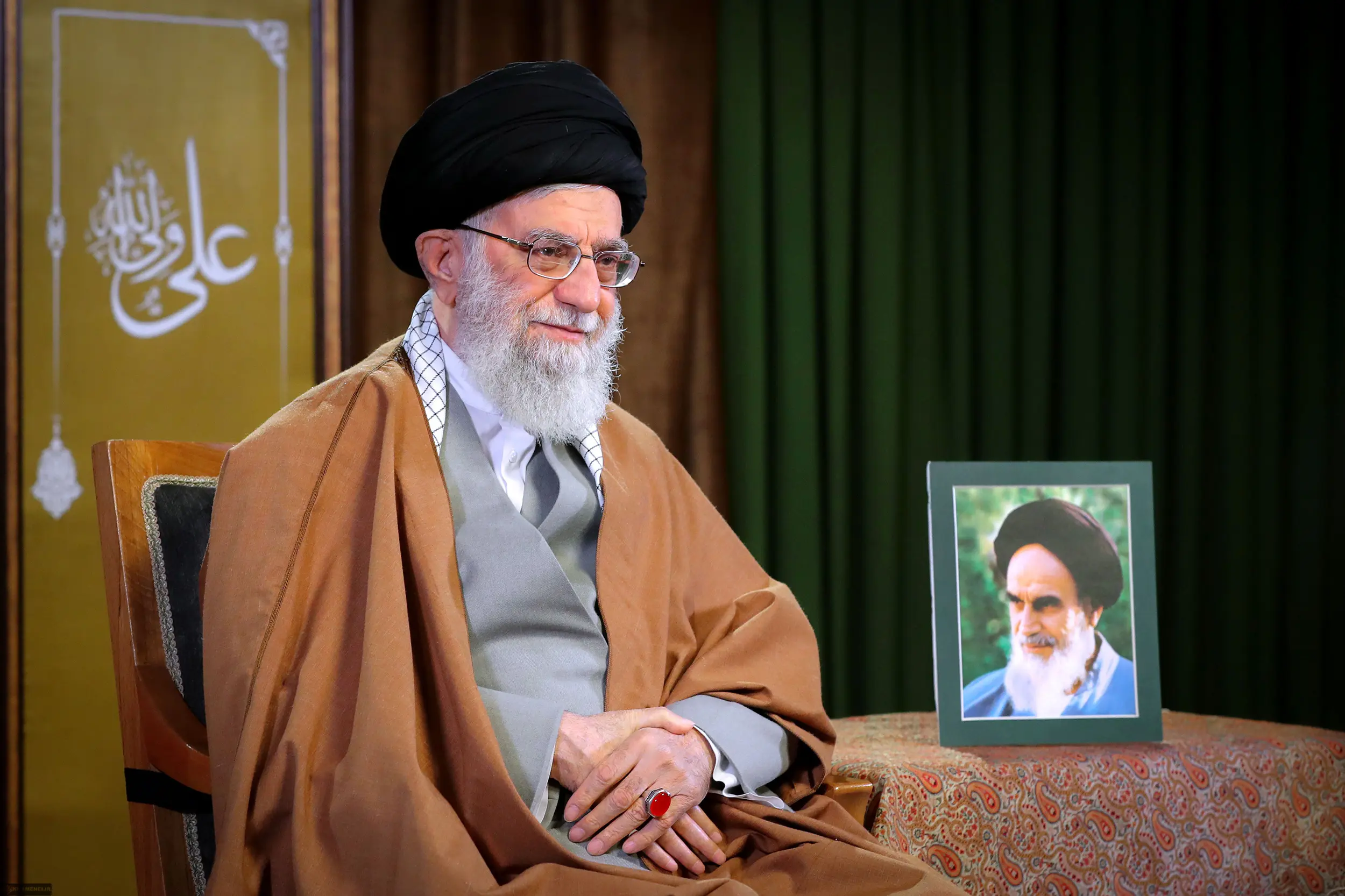 نظر رهبر انقلاب درباره استفاده از وسیله نقلیه شخصی هنگام آلودگی هوا