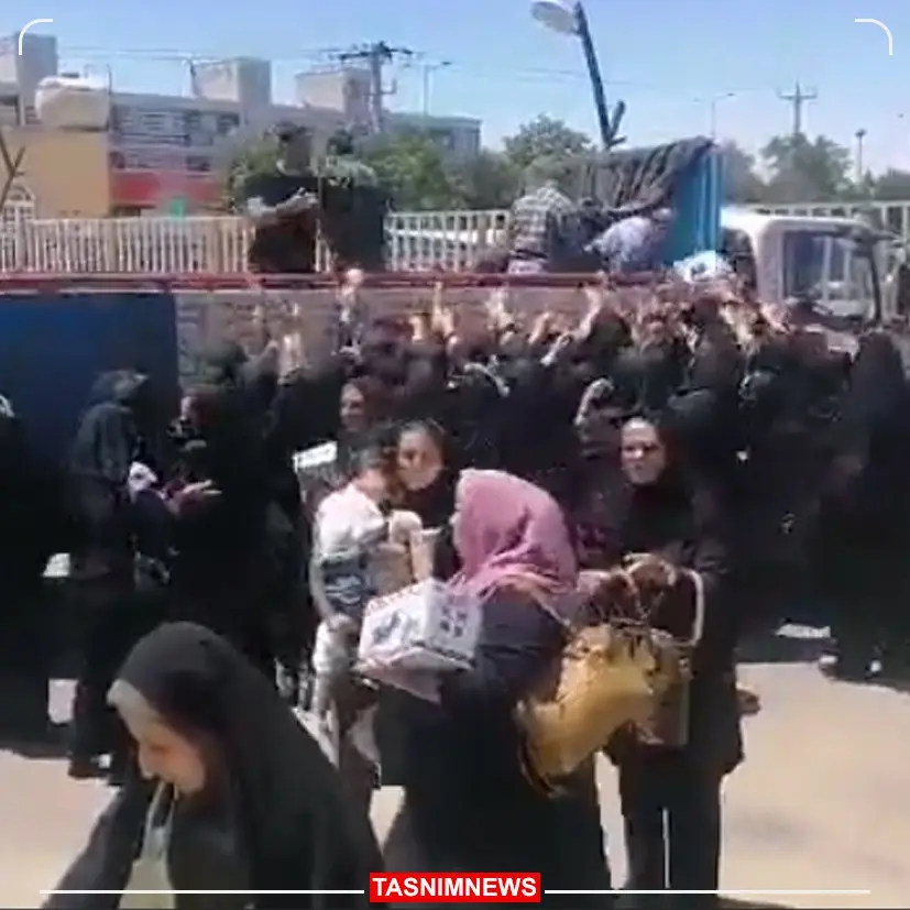 تقسیم عجیب و توهین‌آمیز مواد غذایی بین معلم‌ها!