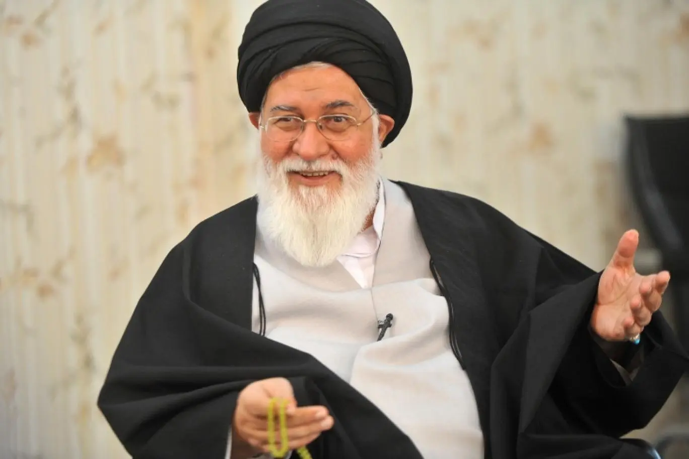 فراخوان عجیب علم الهدی /برای مقابله با بی‌حجابی، مردم به میدان بیایند و اعتراض کنند/  هشدار تند  به رئیسی