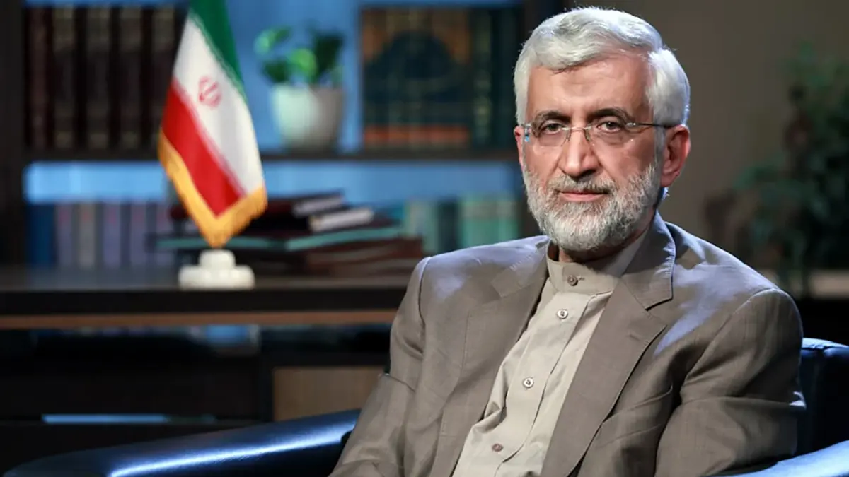 رئیس ستاد جلیلی  شایعه کناره گیری جلیلی را هم تکذیب کرد هم تایید 
