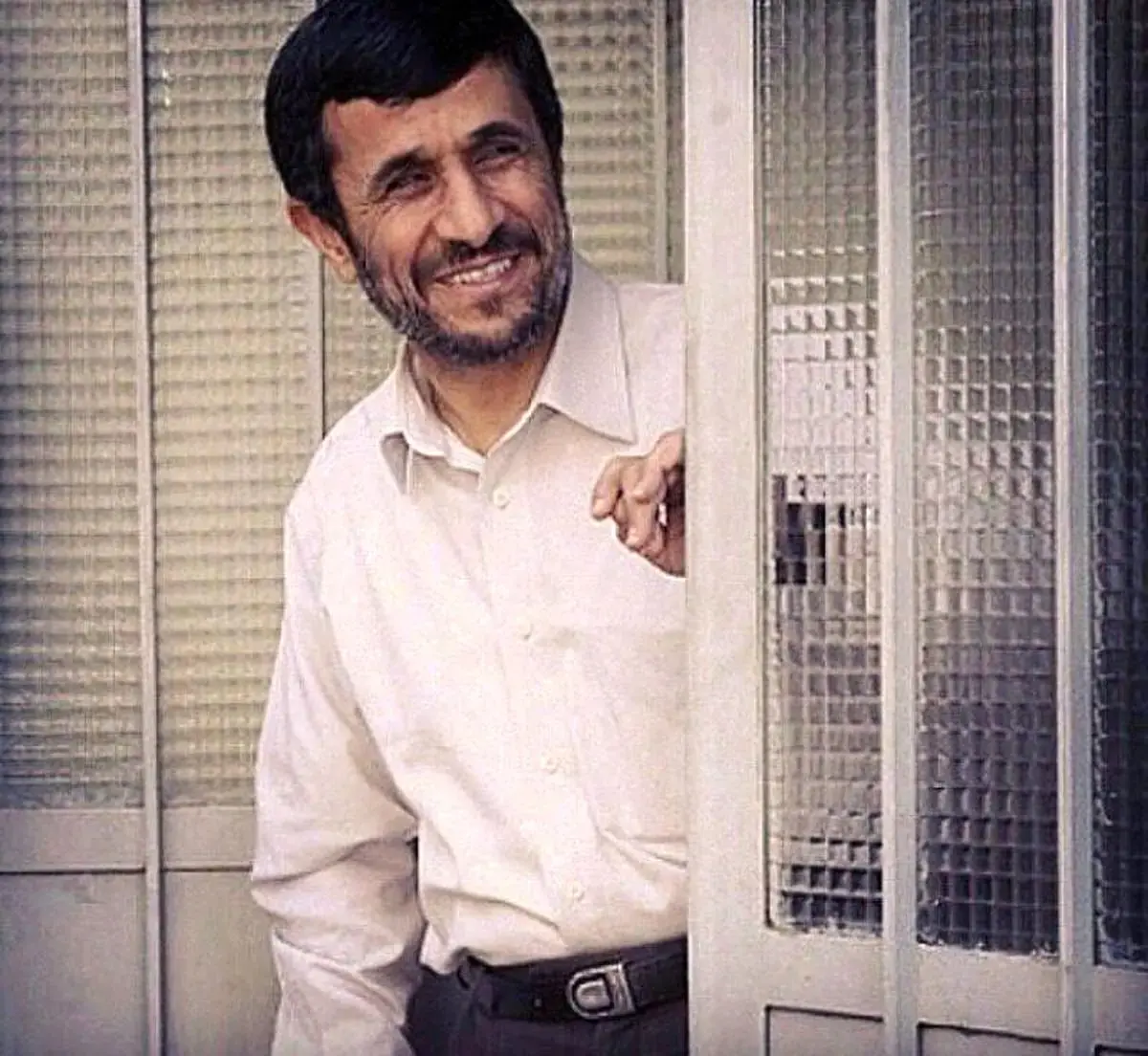 ماجرای احضار  محمود احمدی‌نژاد به دادگاه چیست


