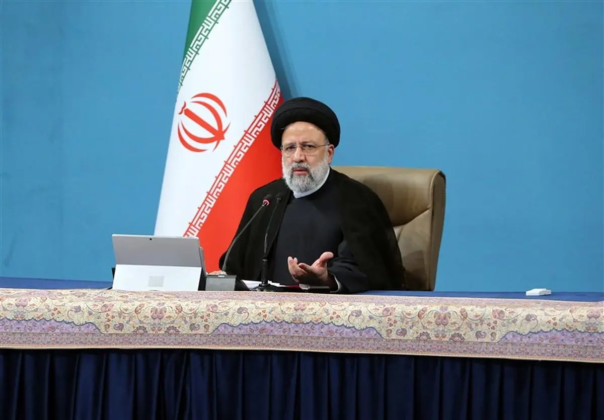رئیسی:مردم از خودروسازان‌ رضایت ندارند