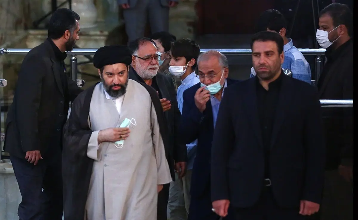 تصویری جدید از فرزند رهبر انقلاب

