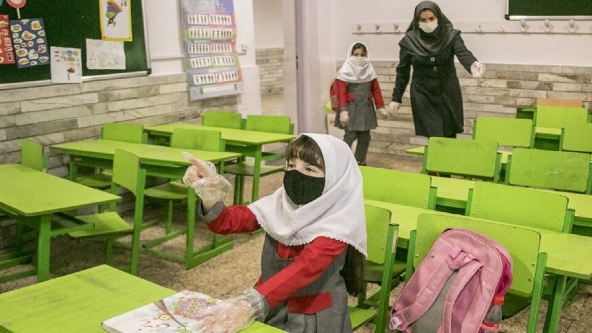 معلمان جدیدالاستخدام و مهرآفرین مشمول رتبه‌بندی شدند
