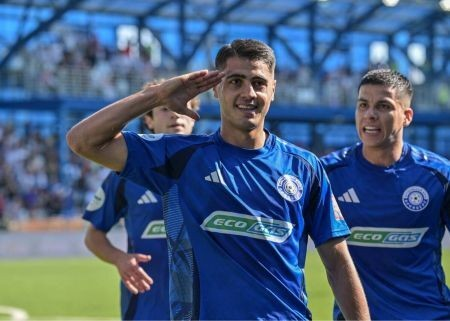 استقلال به دنبال مهاجم مدنظر پرسپولیس