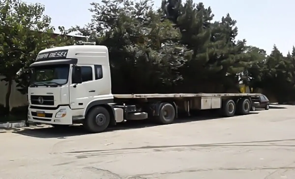 توقیف یک دستگاه تریلی با راننده ۱۳ساله!