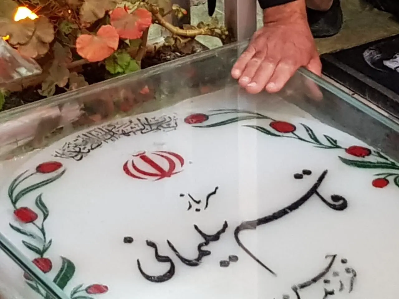 نقشه  انفجار تروریستی در مزار سردار سلیمانی / وزارت اطلاعات خبر داد
