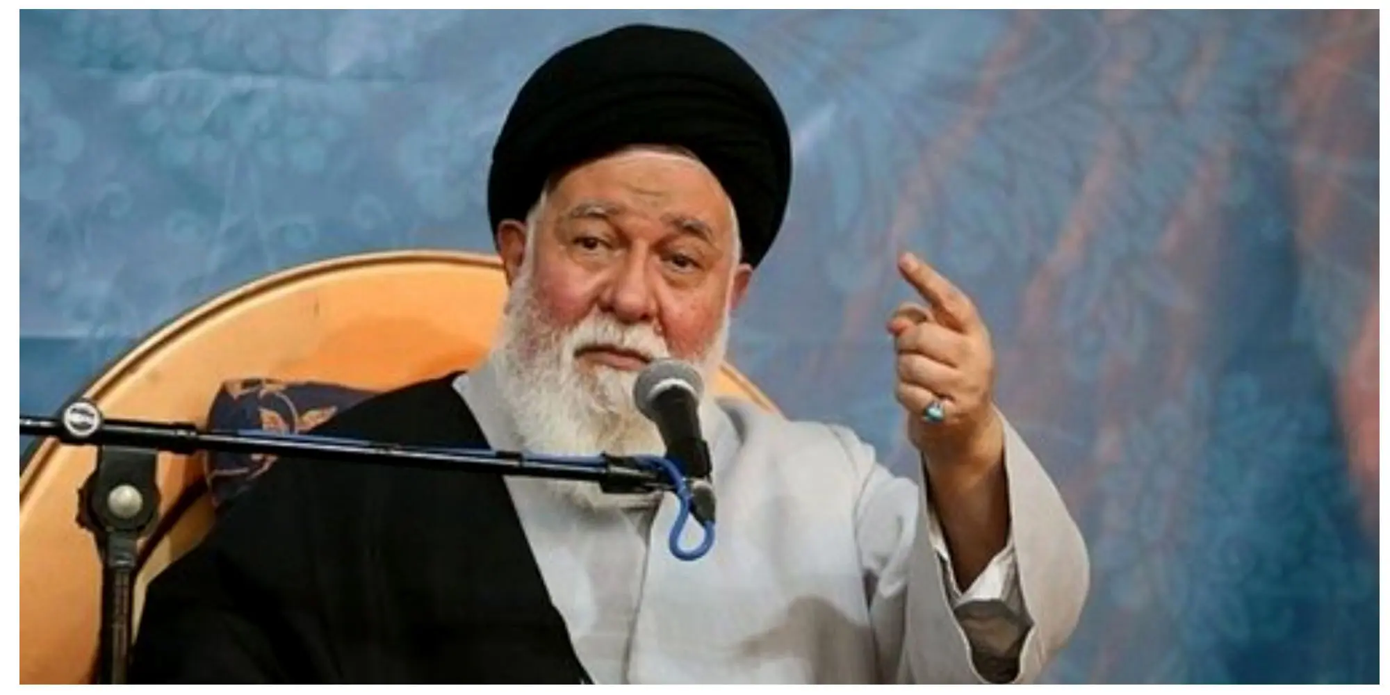 علم الهدی: شهادت ۸۵ نفر در کرمان از الطاف الهی است/آمریکا و اسرائیل به داعش پول داده‌اند تا حمله تروریستی  را بپذیرد

