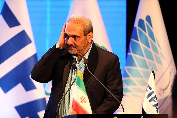 جواد خیابانی حرفهایش را پس گرفت/ عذرخواهی از کی روش