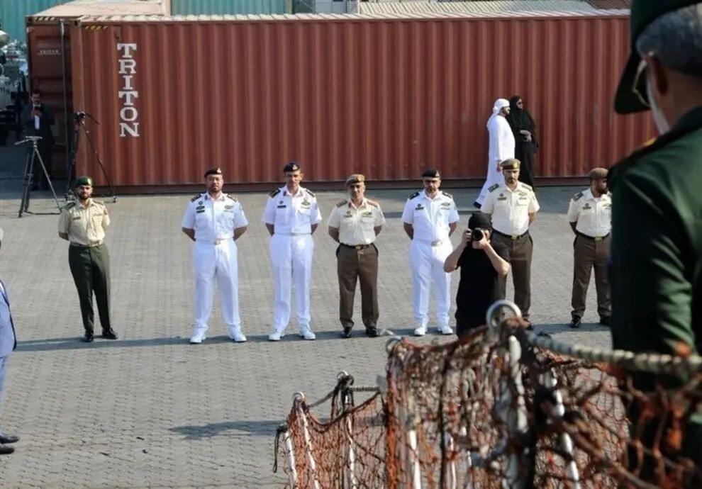 سپاه جزایر ایرانی خلیج فارس را محاصره کرد

