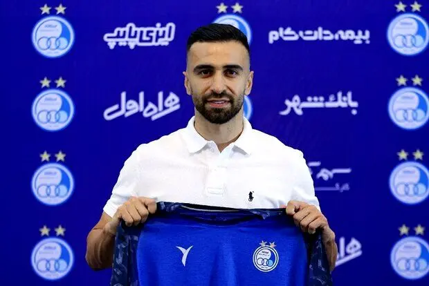 ارسلان مطهری با استقلال تمدید کرد