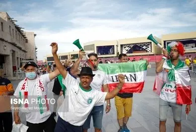 تصاویر جالب هواداران ایرانی در ورزشگاه الثومه