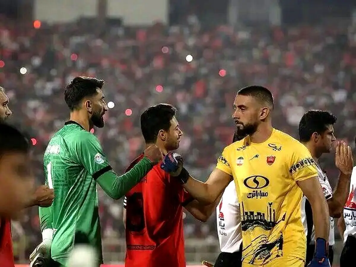 حمله پرسپولیسی ها به بیرانوند با کمک گندوز