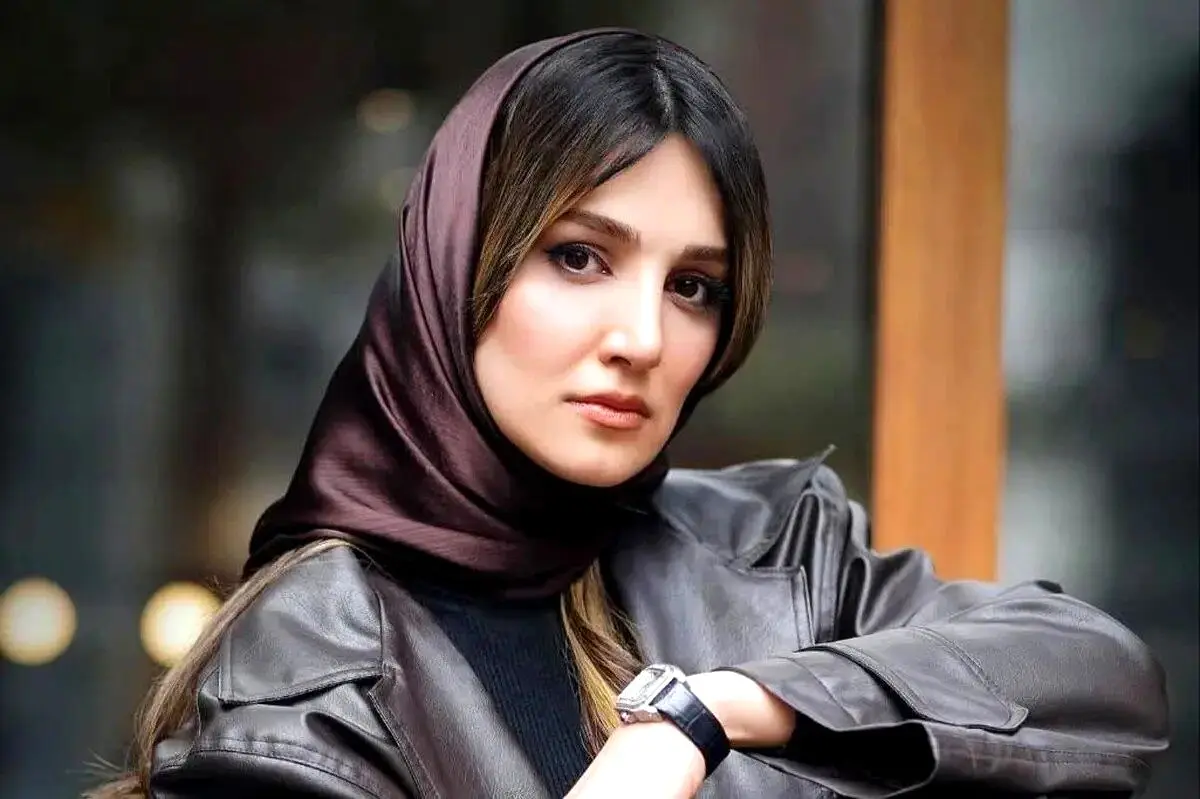 زهرا نادری‌فر بازیگر سریال هوژان را بیشتر بشناسید