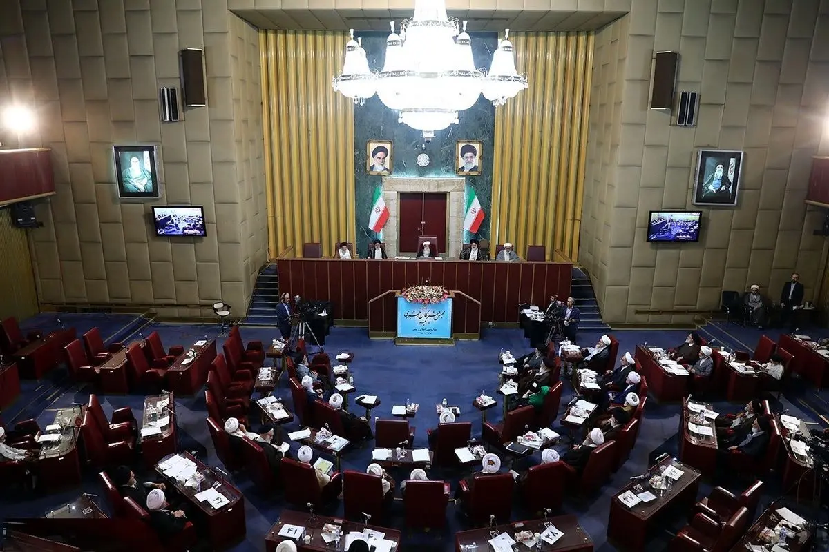 خبرگان رهبری ، سه جانشین رهبری را شناسایی کرده‌اند

