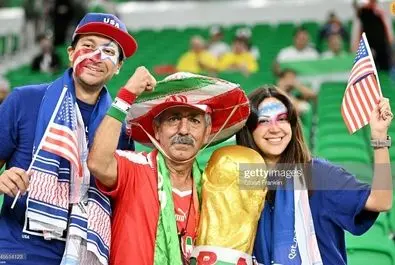 تماشاگران بازی ایران و آمریکا