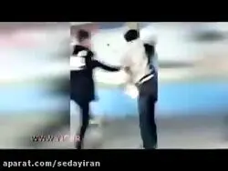  برخورد زشت دانش آموزان با معلم  سرکلاس! + واکنش معلمِ کلیپ جنجالی 
