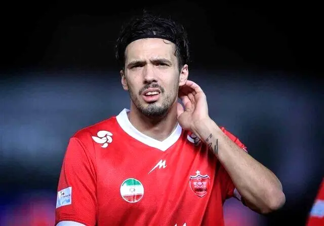 بازگشت هافبک خارجی پرسپولیسی‌ها به تمرینات