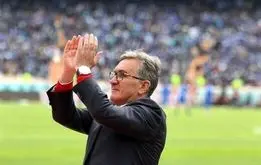 مربی محبوب سرخ ها در بحران