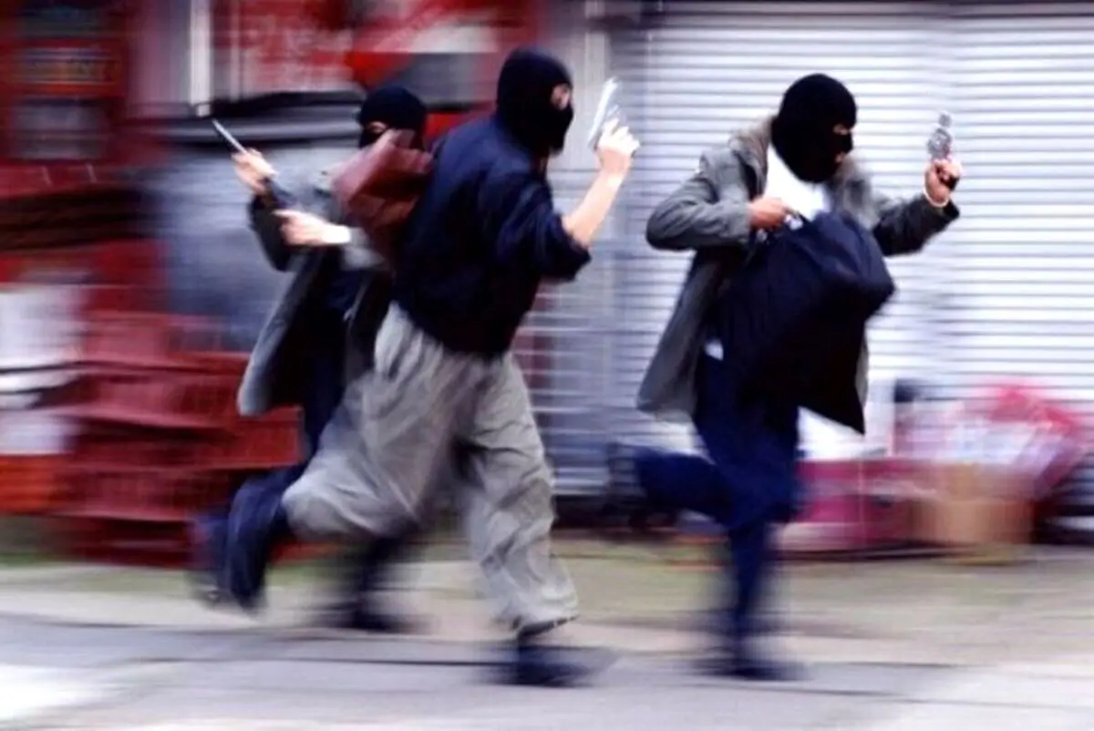 بهترین ساعت دزدان برای سرقت از خانه‌ها