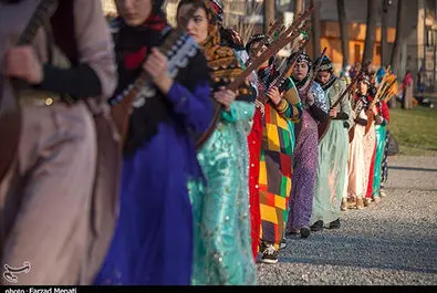 جشن جهانی نوروز در محوطه تاریخی طاقبستان