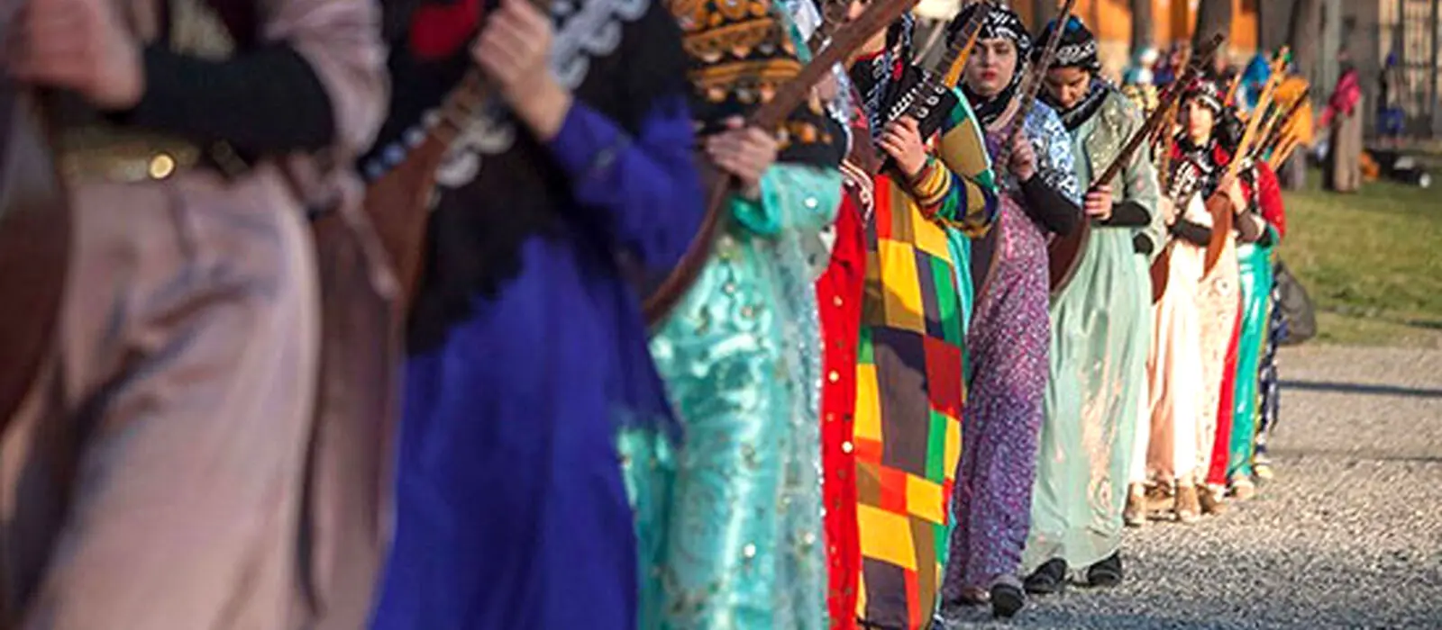 جشن جهانی نوروز در محوطه تاریخی طاقبستان /عکس

