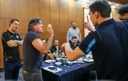 سورپرایز ویژه بازیکنان استقلال برای سایپنتو+عکس