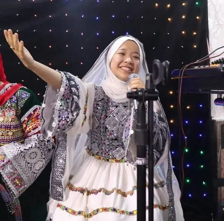 کنسرت یواشکی دختران افغانستانی در تهران!

