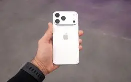 زمان رونمایی از مدل‌های جدید آیفون