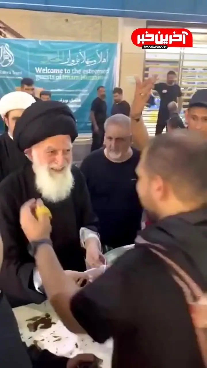پذیرایی جانانه آیت الله علوی بروجردی از راهپیمایان اربعین + فیلم

