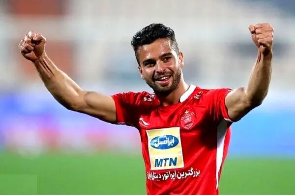 تمدید قرارداد بی قید و شرط بازیساز پرسپولیس 