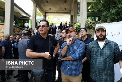 مراسم تشییع پیکر احمدرضا احمدی