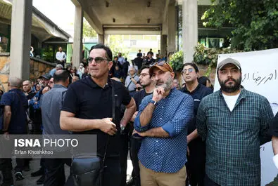 مراسم تشییع پیکر احمدرضا احمدی
