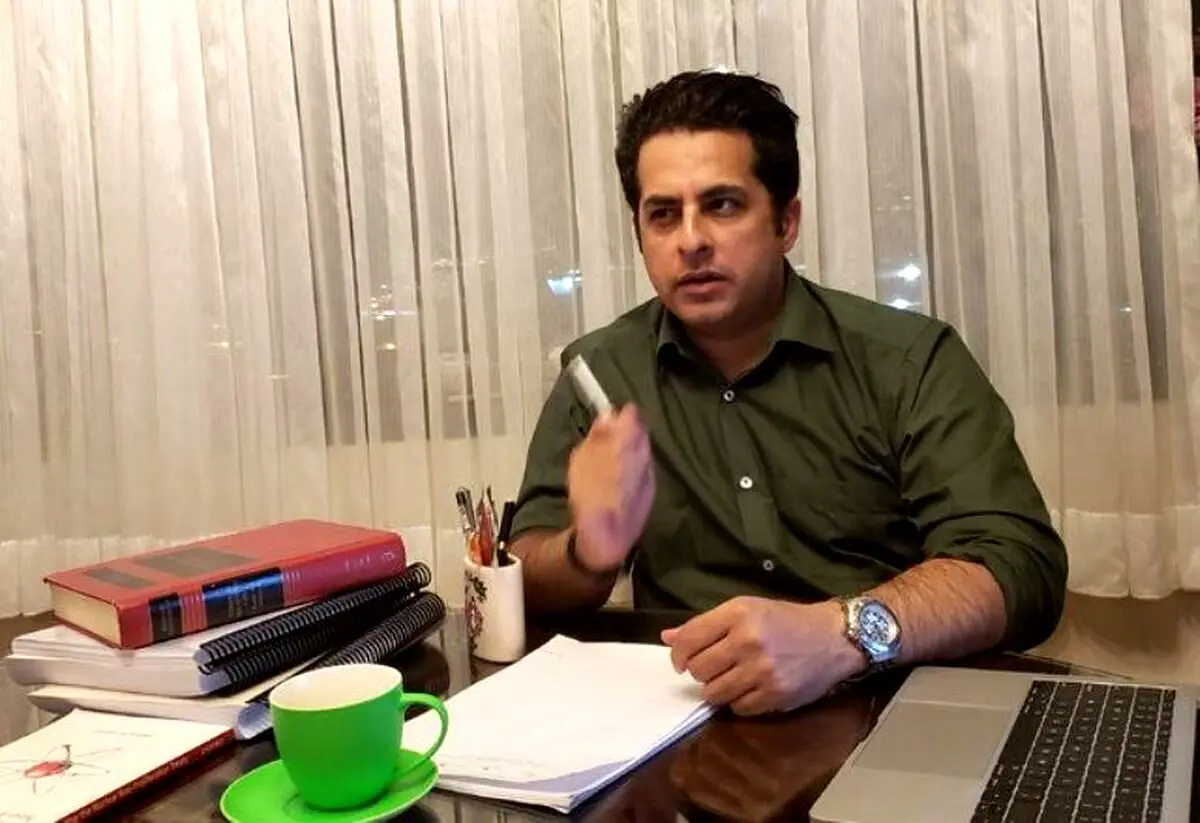 واکنش یک حقوقدان به سخنان رئیسی درمورد دفتر ایران در لاهه