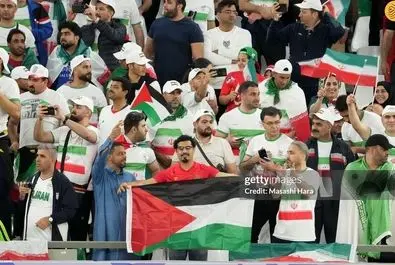 هواداران تیم فوتبال فلسطین در دیدار مقابل ایران