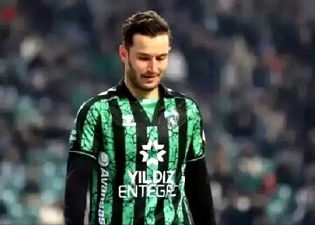 جانشین آل‌ کثیر در پرسپولیس معرفی شد