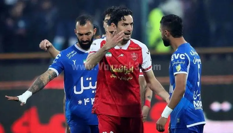 احتمال یک انتقال جنجالی دیگر از پرسپولیس به سپاهان