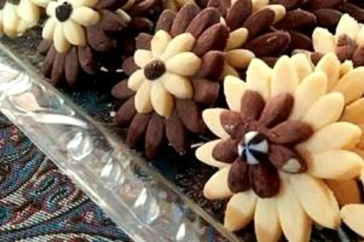 شیرینی گل مینا؛ شیرینی خشک نوروزی را چطور درست کنیم
