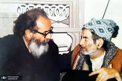 هوشنگ ابتهاج به قاب تصویر