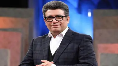 رضا رشیدپور ممنوع‌الفعالیت شد
