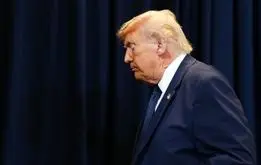 واکنش ترامپ به مذاکرات ناموفق: تهدید ایران به محاصره دریایی
